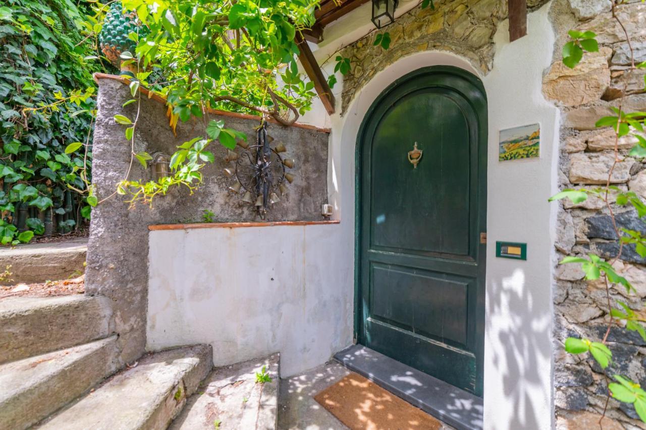 Old Memories House Appartement Taormina Buitenkant foto