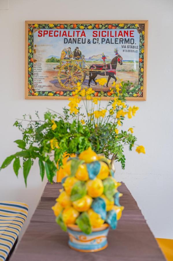 Old Memories House Appartement Taormina Buitenkant foto