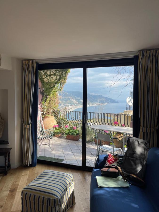 Old Memories House Appartement Taormina Buitenkant foto